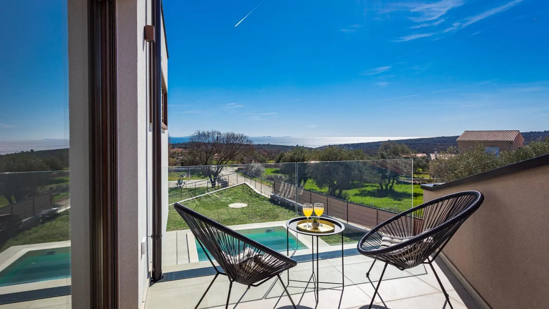 Villa Ogradina Near Pula With Sea View For 5 Persons Only 3 Km From The Beach Krnica